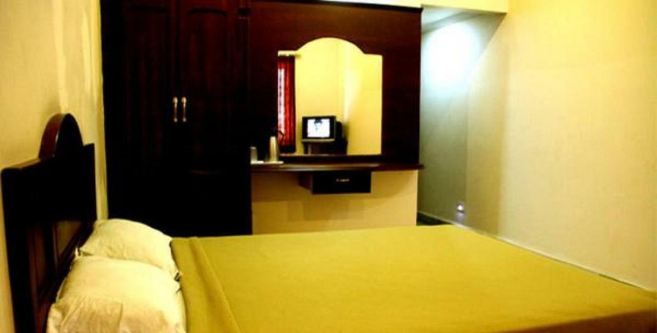 Hotel Vpn Residency Velankanni Exterior foto