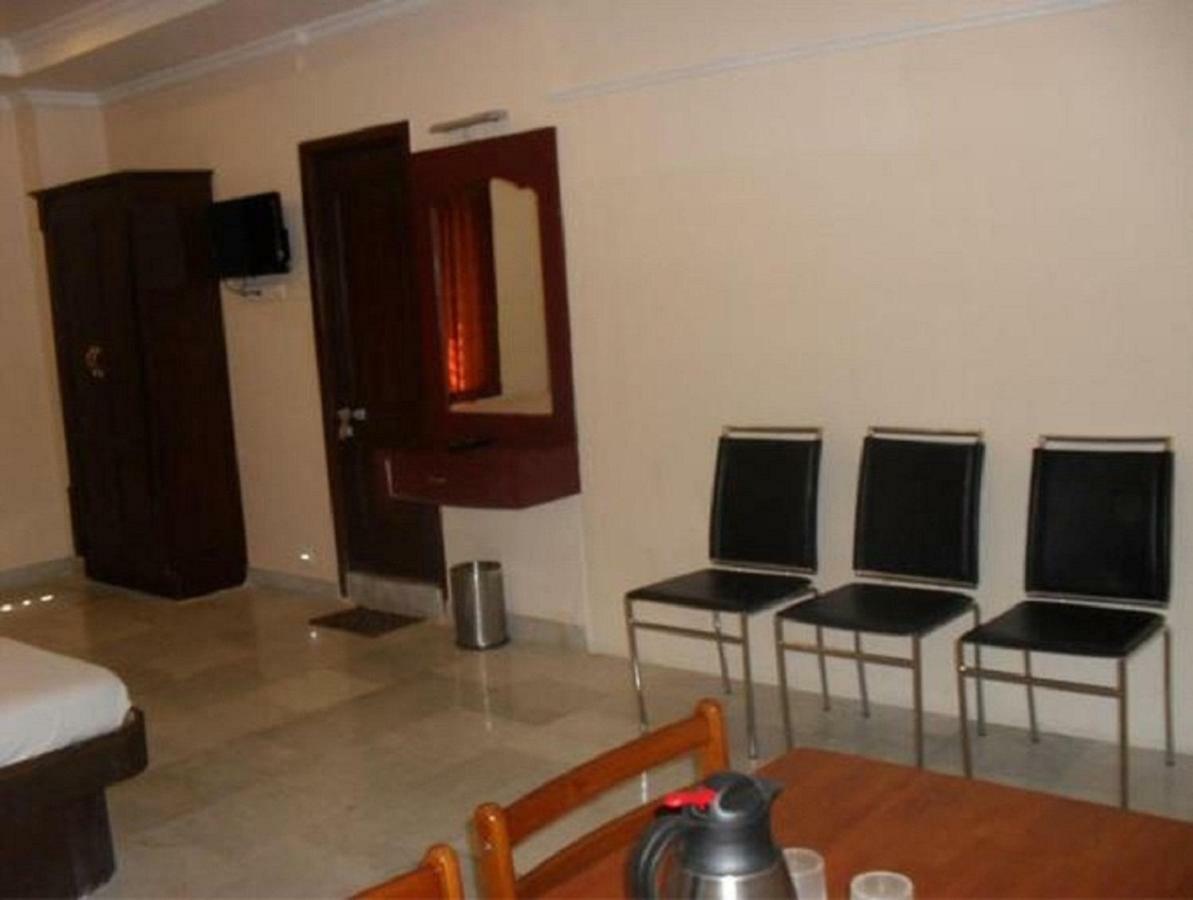 Hotel Vpn Residency Velankanni Exterior foto