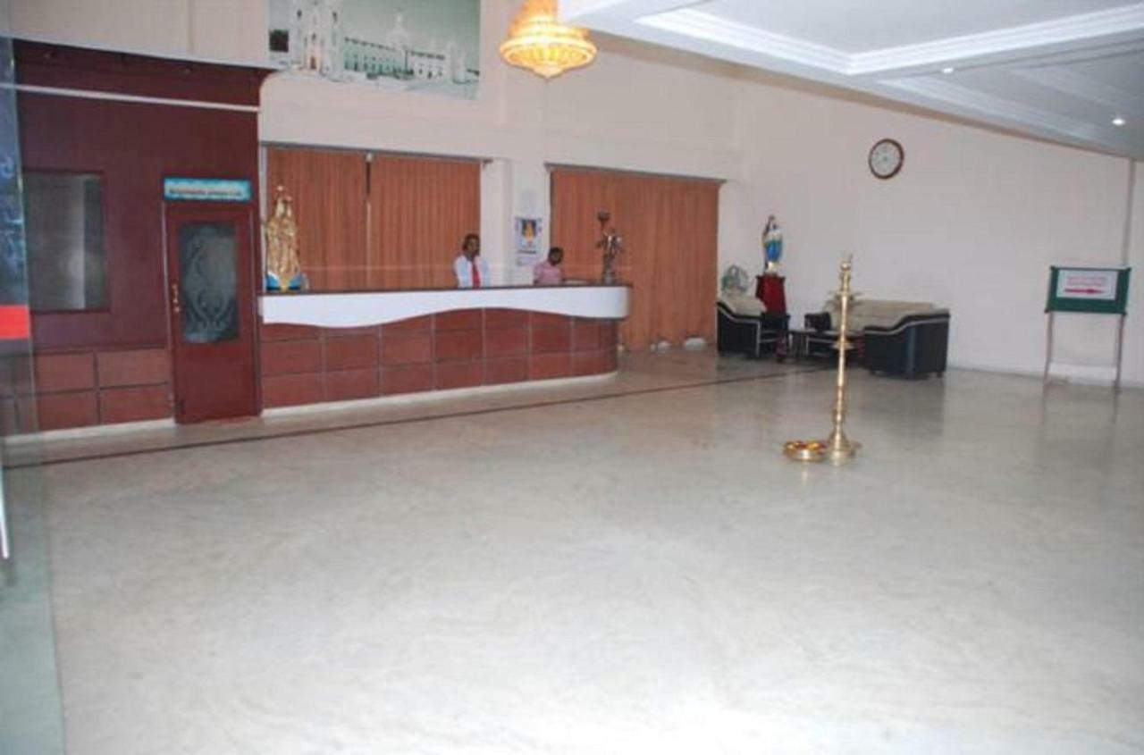 Hotel Vpn Residency Velankanni Exterior foto